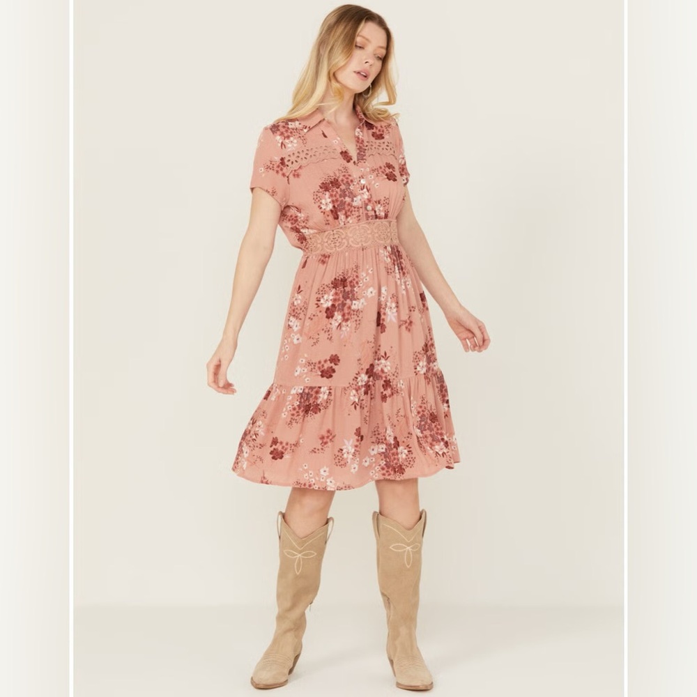 Wild Moss Women's Lace Trim Midi Dress
